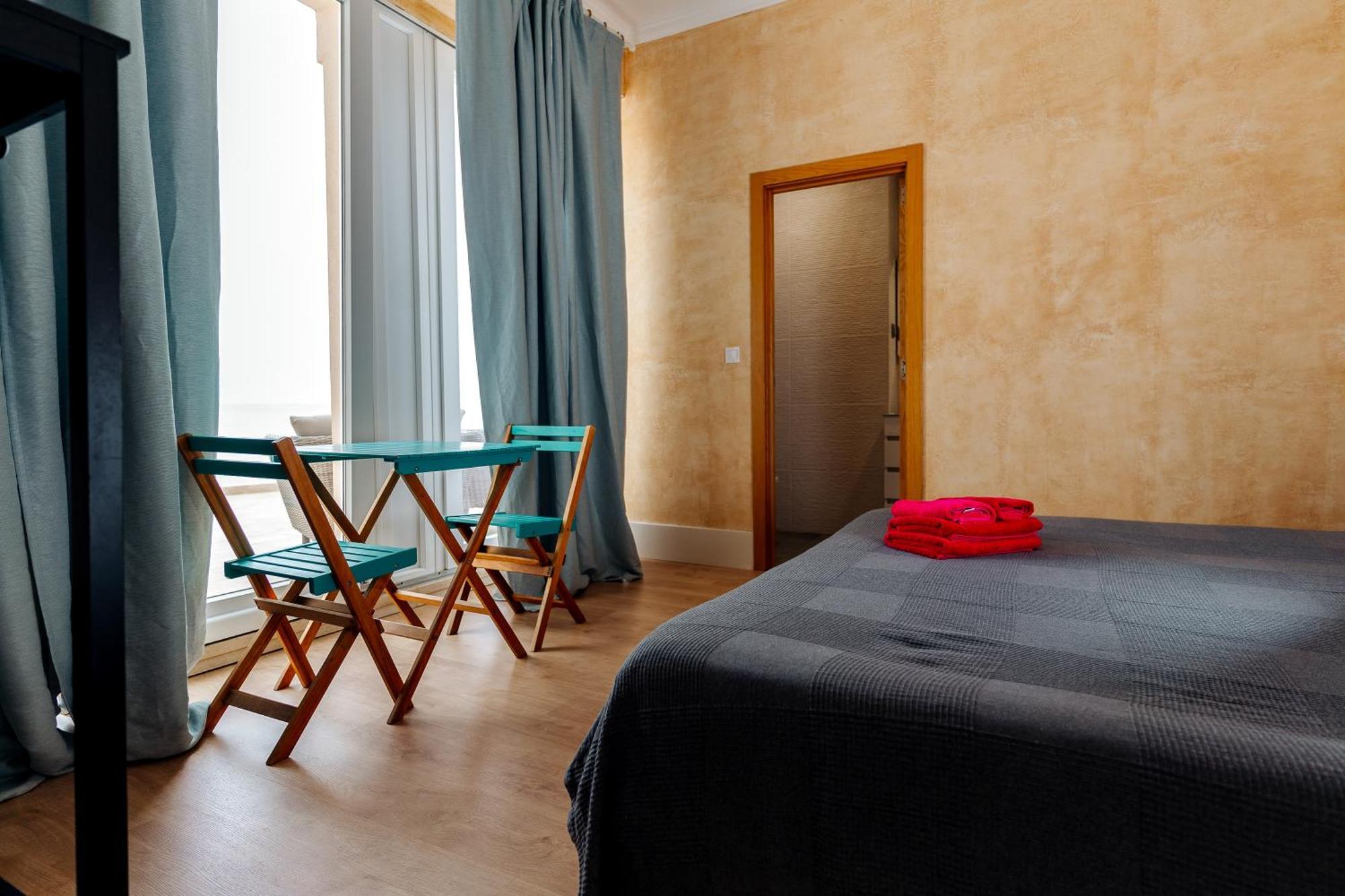 Residencial Real Guest House Azenhas do Mar Rom bilde