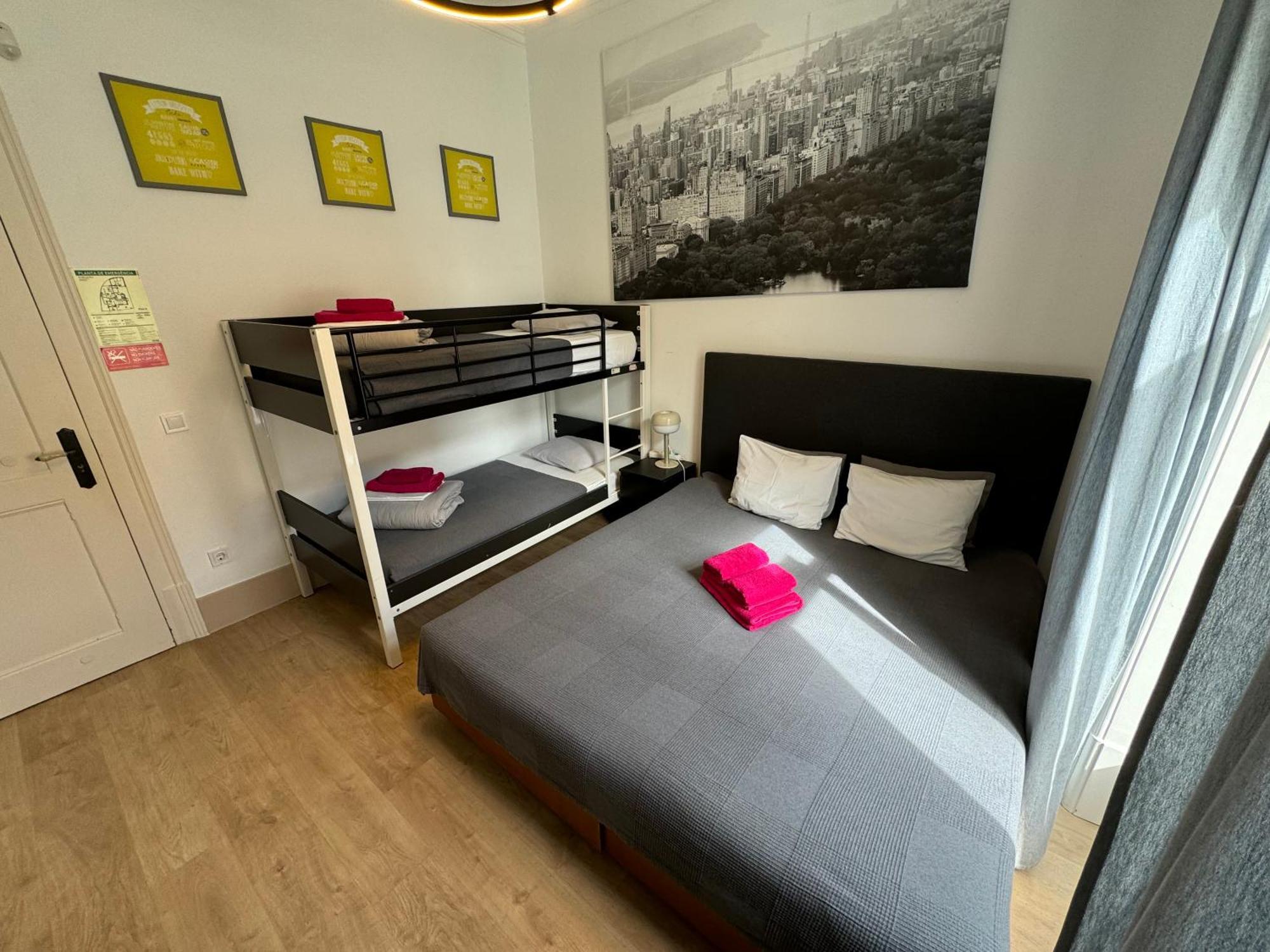 Residencial Real Guest House Azenhas do Mar Rom bilde