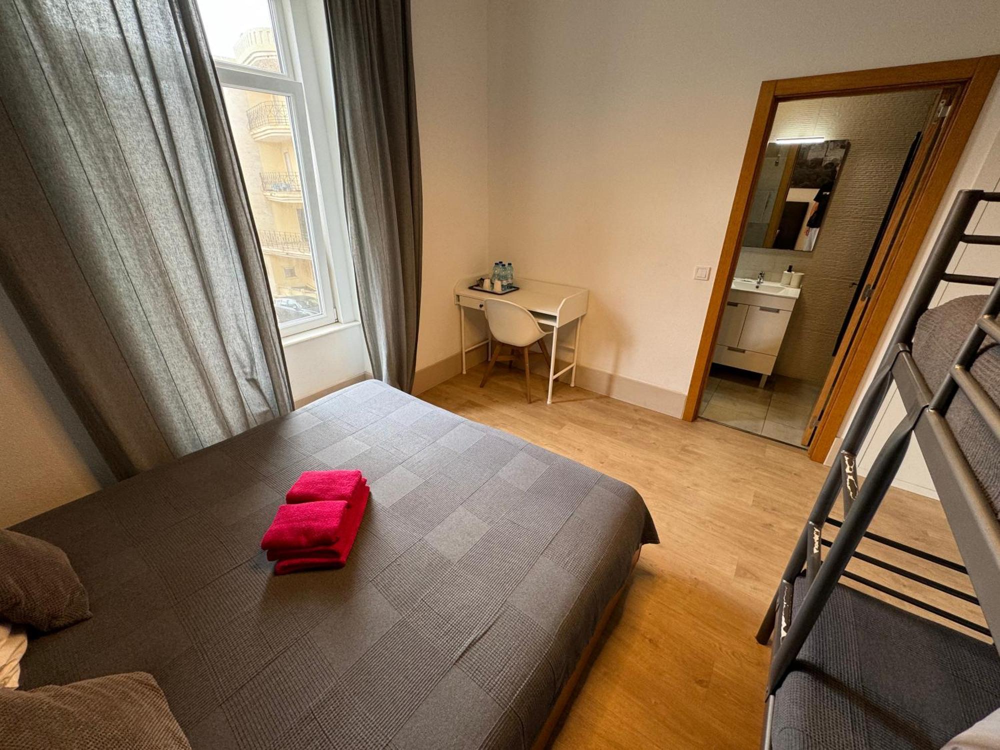 Residencial Real Guest House Azenhas do Mar Rom bilde